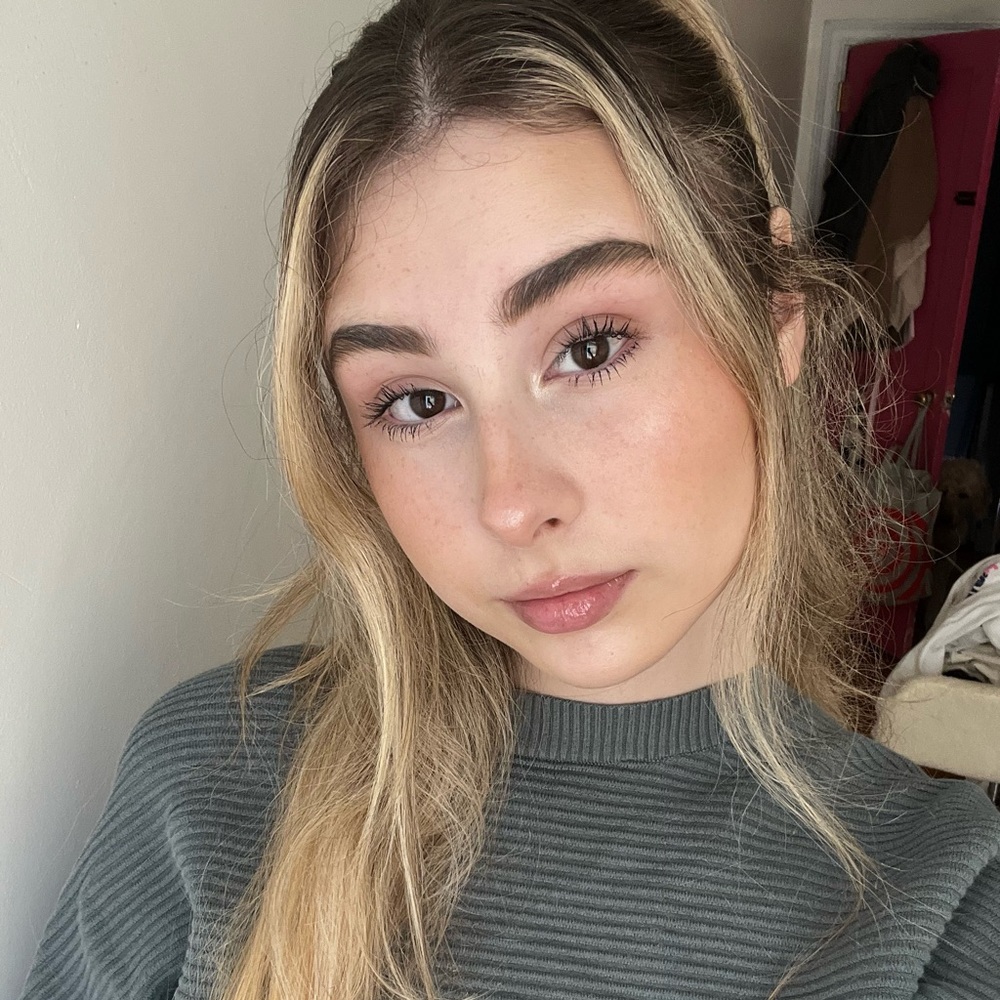 Meet your Posher, Isabelle